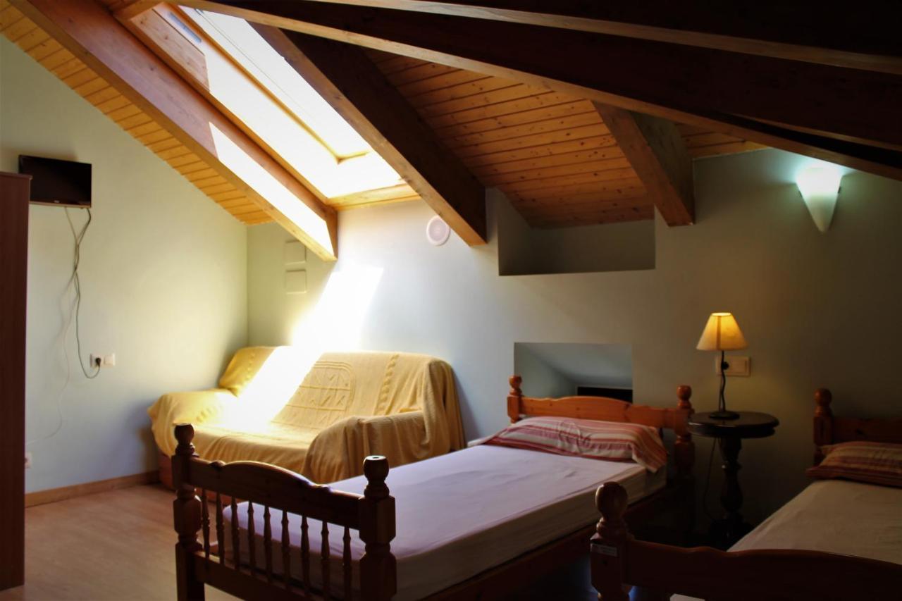 La Bodega Del Camino Aka Albergue On Thele Lorca  Екстериор снимка