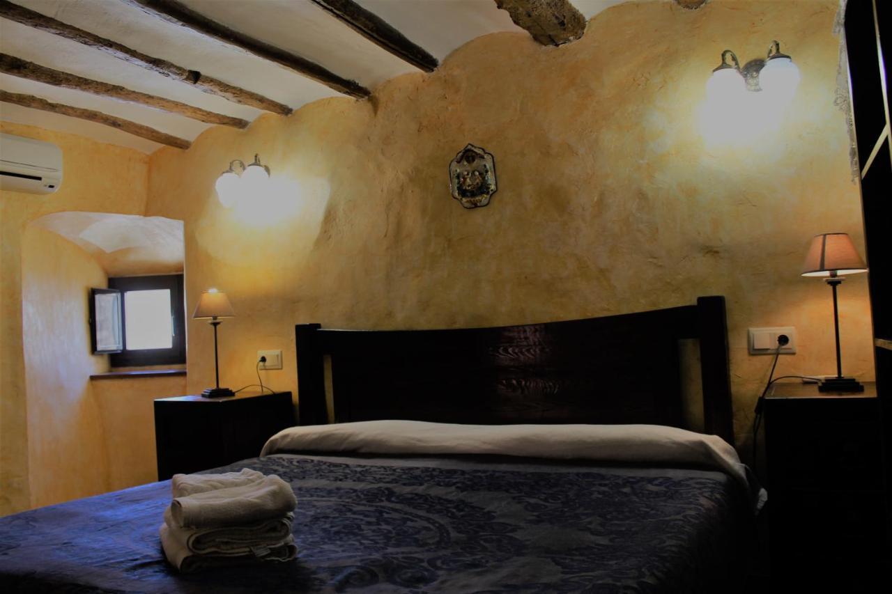 La Bodega Del Camino Aka Albergue On Thele Lorca  Екстериор снимка
