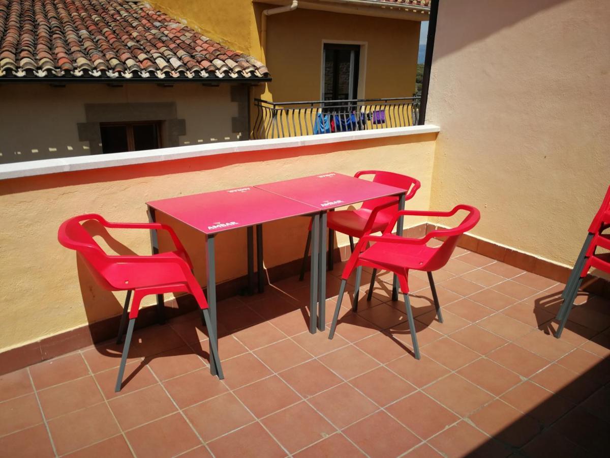 La Bodega Del Camino Aka Albergue On Thele Lorca  Екстериор снимка