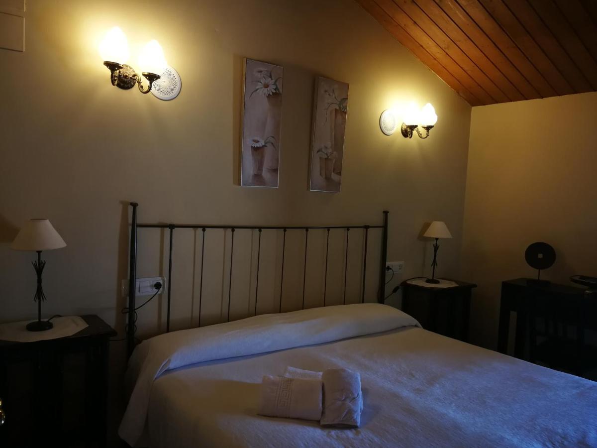 La Bodega Del Camino Aka Albergue On Thele Lorca  Екстериор снимка